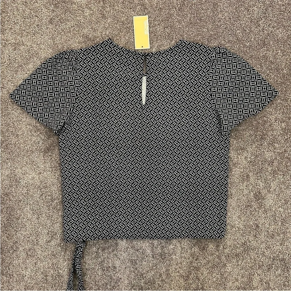 Michael Kors Women's Short Sleeves Crew Neck Linen Blend Top Size S - NWT $88